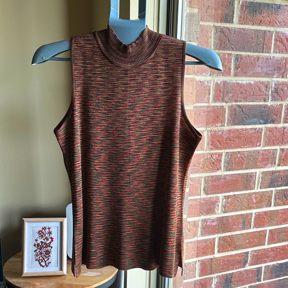 Misook Multicolor Sleeveless Knit Top